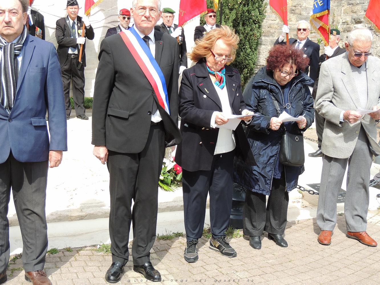 2022 03 26 TOULON HOMMAGE AUX VICTIMES D ALGER EN 1962 (32).JPG -           